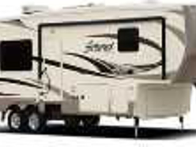 16 Forest River Cedar Creek Silverback