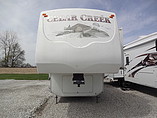 06 Forest River Cedar Creek Silverback