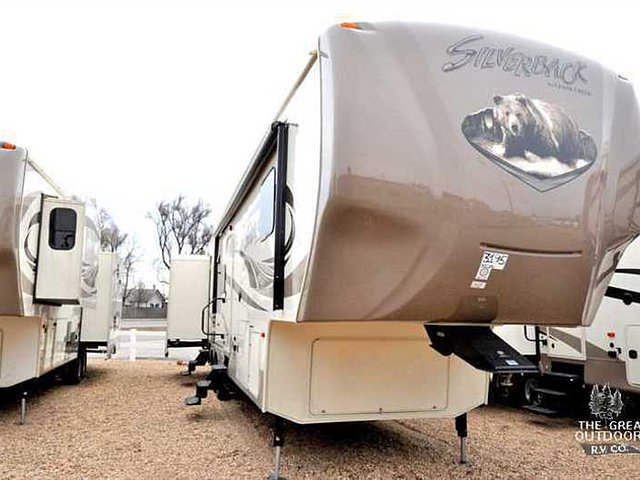 2015 Forest River Cedar Creek Silverback Photo