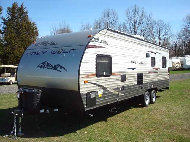 2015 Forest River Cherokee Grey Wolf Photo