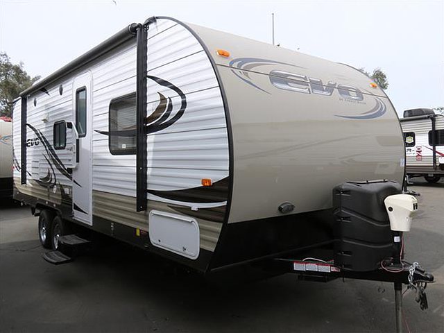 2015 Forest River Evo Photo