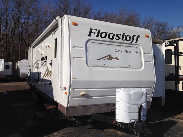 2010 Forest River Flagstaff Photo