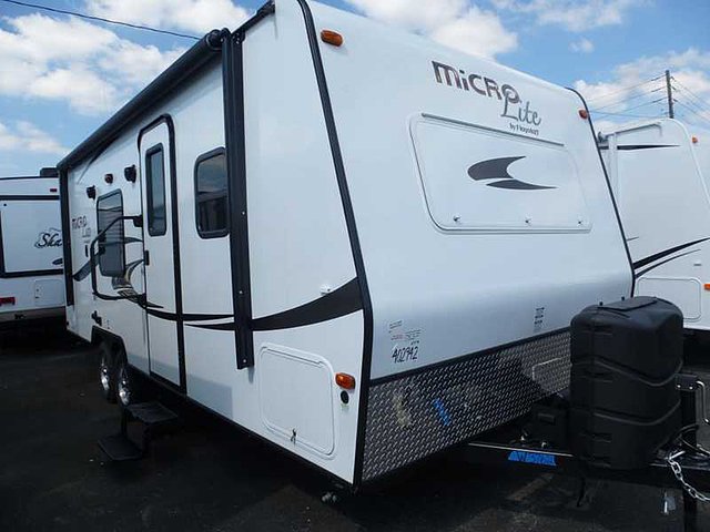 2015 Forest River Flagstaff Micro Lite Photo