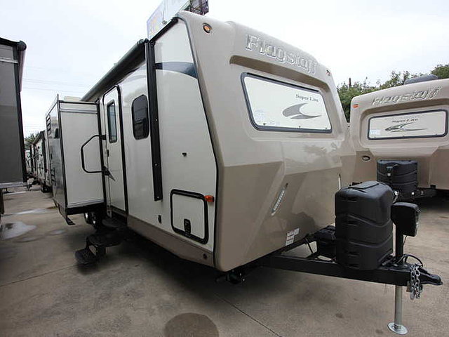 2015 Forest River Flagstaff Super Lite Photo