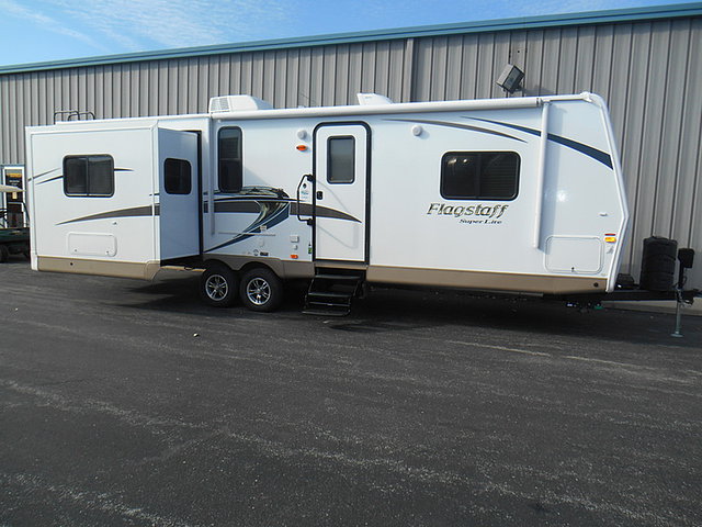 2015 Forest River Flagstaff Super Lite Photo