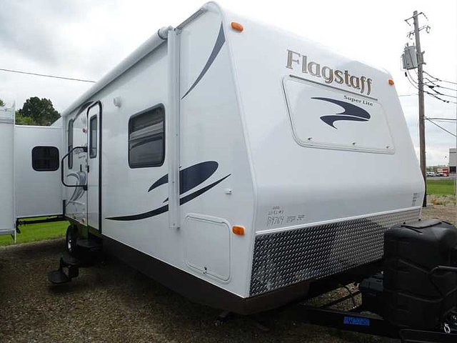 2015 Forest River Flagstaff Super Lite Photo