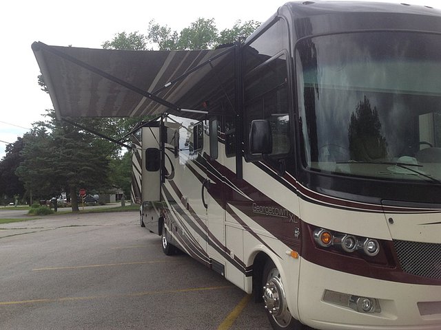 2012 Forest River Georgetown XL Photo