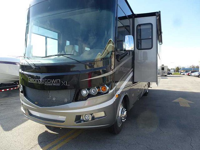 2015 Forest River Georgetown XL Photo