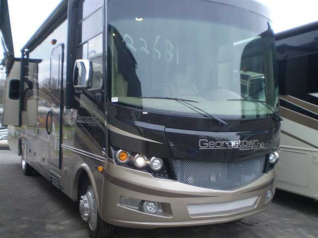 2015 Forest River Georgetown XL Photo