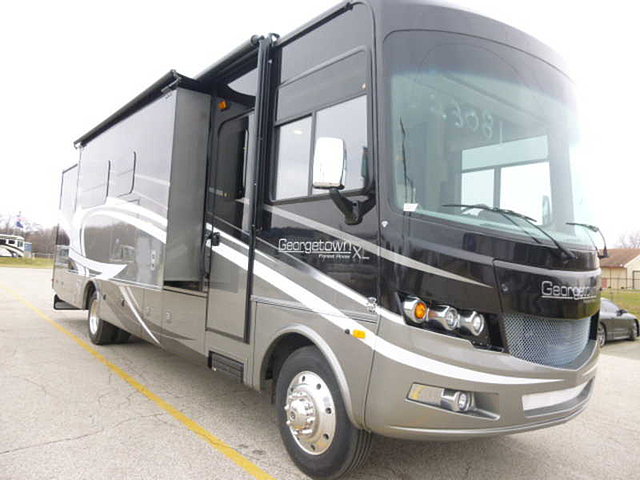 2015 Forest River Georgetown XL Photo
