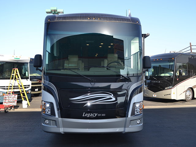 2014 Forest River Legacy SR 340 Photo
