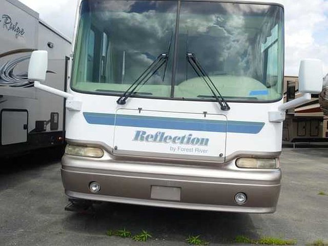 2001 Forest River Reflection Photo