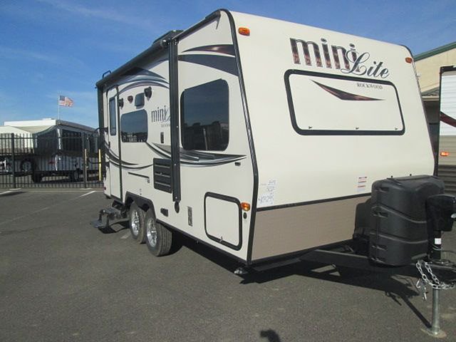 2015 Forest River Rockwood Mini Lite Photo