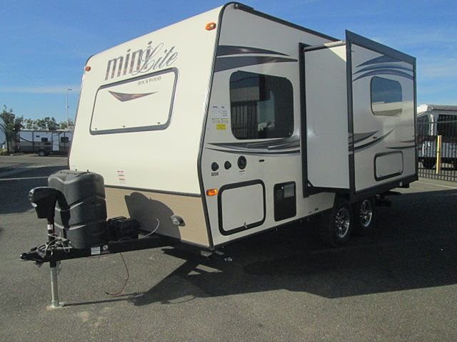2015 Forest River Rockwood Mini Lite Photo