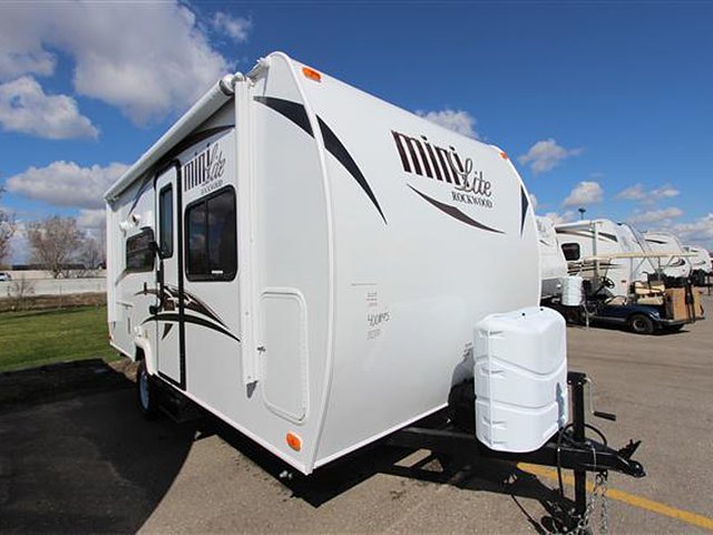 2015 Forest River Rockwood Mini Lite Photo
