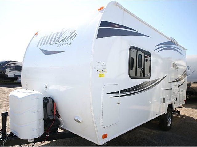 2015 Forest River Rockwood Mini Lite Photo