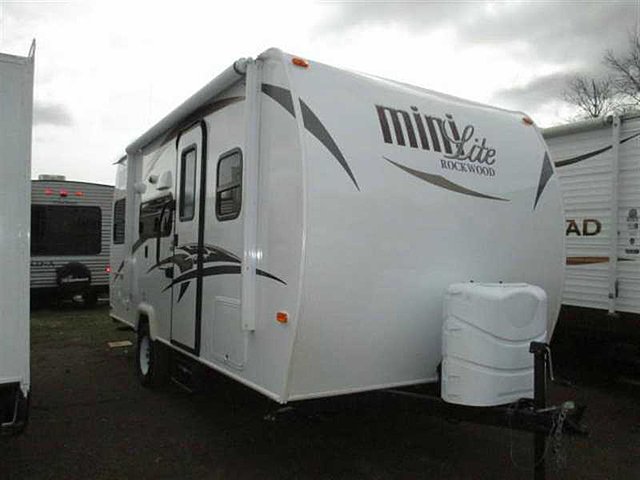 2015 Forest River Rockwood Mini Lite Photo