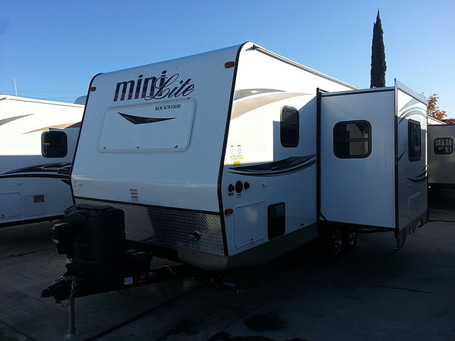 2015 Forest River Rockwood Mini Lite Photo