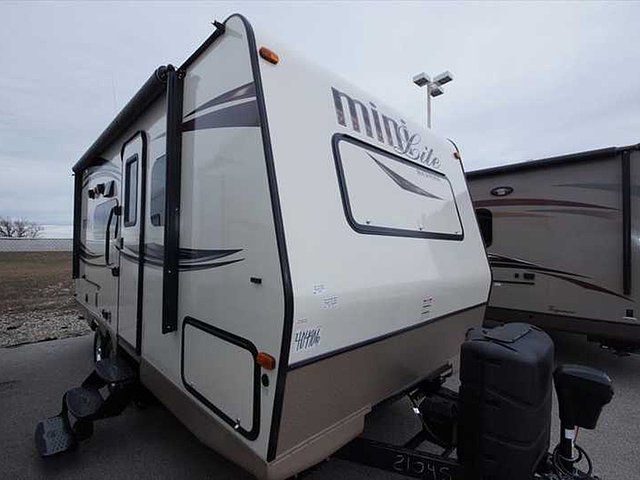 2015 Forest River Rockwood Mini Lite Photo