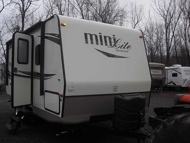 2015 Forest River Rockwood Mini Lite Photo