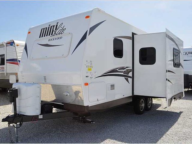 2015 Forest River Rockwood Mini Lite Photo