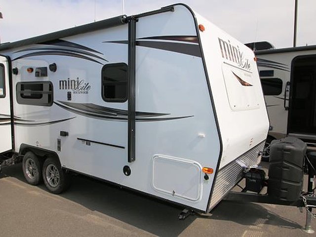 2015 Forest River Rockwood Mini Lite Photo