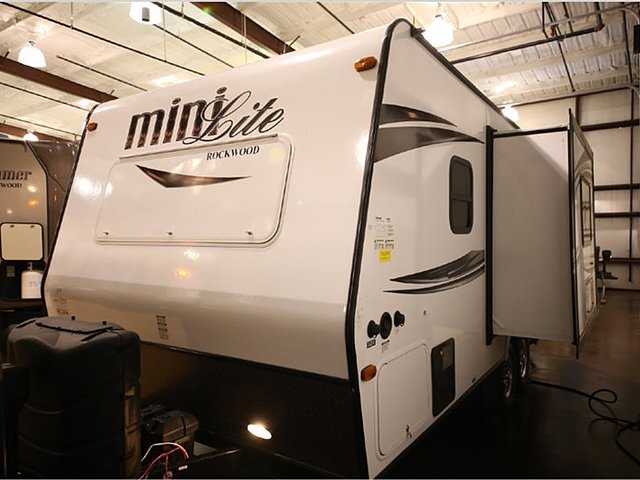 2016 Forest River Rockwood Mini Lite Photo