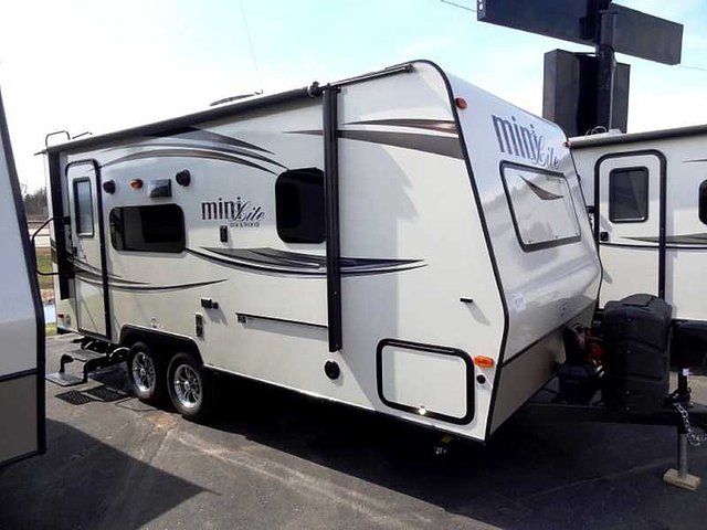 2016 Forest River Rockwood Mini Lite Photo