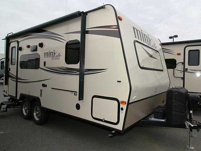 2016 Forest River Rockwood Mini Lite Photo