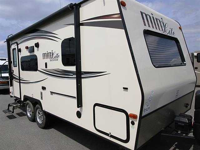2016 Forest River Rockwood Mini Lite Photo
