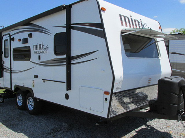 2016 Forest River Rockwood Mini Lite Photo
