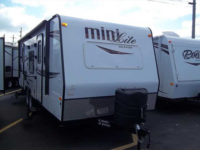2016 Forest River Rockwood Mini Lite Photo