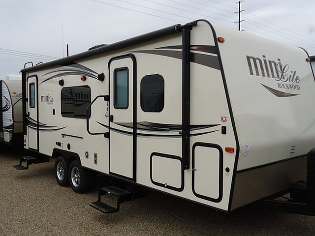 2016 Forest River Rockwood Mini Lite Photo