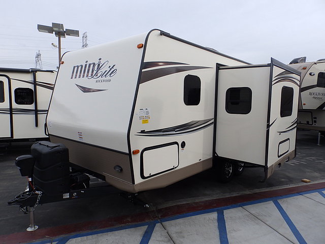 2016 Forest River Rockwood Mini Lite Photo