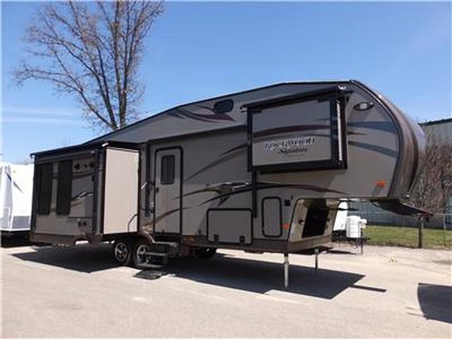 2016 Forest River Rockwood Signature Photo