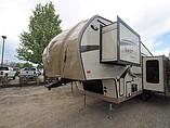 2016 Forest River Rockwood Signature Ultra Lite Photo #2