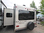 2016 Forest River Rockwood Signature Ultra Lite Photo #4