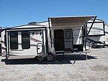 2016 Forest River Rockwood Signature Ultra Lite Photo #6