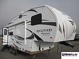 2015 Forest River Rockwood Signature Ultra Lite Photo #2