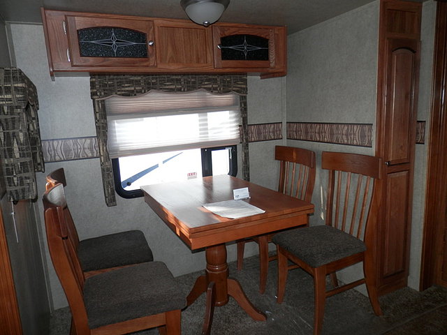 2013 Forest River Rockwood Signature Ultra Lite Photo