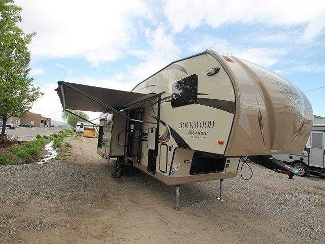 16 Forest River Rockwood Signature Ultra Lite