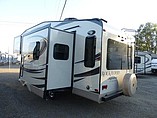 2015 Forest River Rockwood Signature Ultra Lite Photo #4