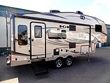 2016 Forest River Rockwood Signature Ultra Lite Photo #4