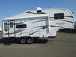 2016 Forest River Rockwood Signature Ultra Lite Photo #2
