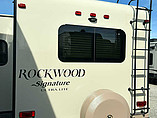 2015 Forest River Rockwood Signature Ultra Lite Photo #3