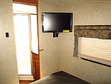 2015 Forest River Rockwood Signature Ultra Lite Photo #12