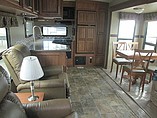 2015 Forest River Rockwood Signature Ultra Lite Photo #9