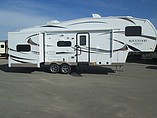 2016 Forest River Rockwood Signature Ultra Lite Photo #5