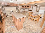 2016 Forest River Rockwood Signature Ultra Lite Photo #8