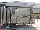 2015 Forest River Rockwood Signature Ultra Lite Photo #4